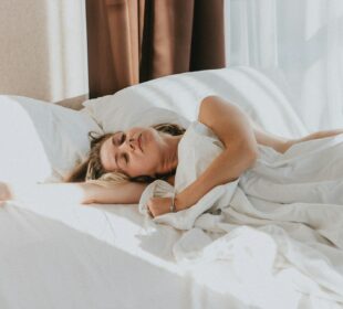 Kodėl mūsų kūnas rytais sustingęs